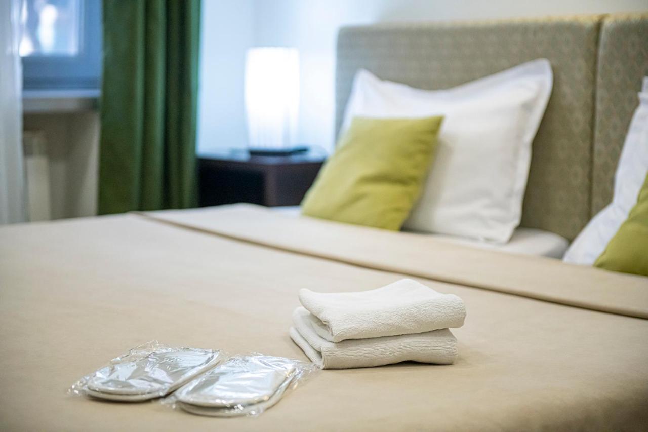 Apart Hotel Gh ティビリシ エクステリア 写真